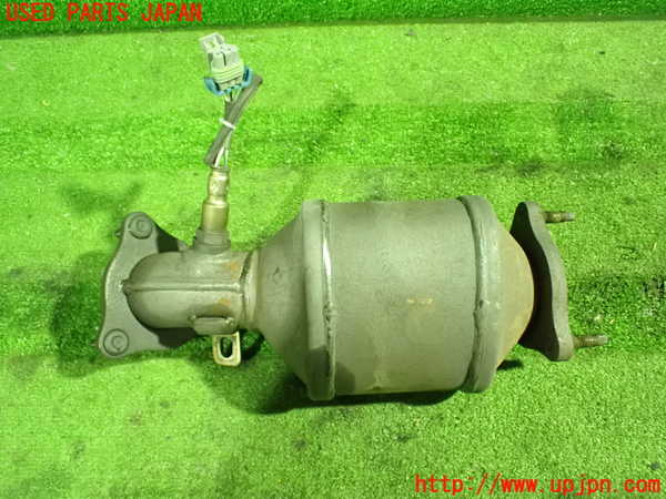 1UPJ-9234122661]シボレー・キャプティバ(型式不明)触媒1 中古_3