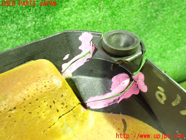 1UPJ-9234122160]シボレー・キャプティバ(型式不明)エンジンアッパーカバー 中古_4