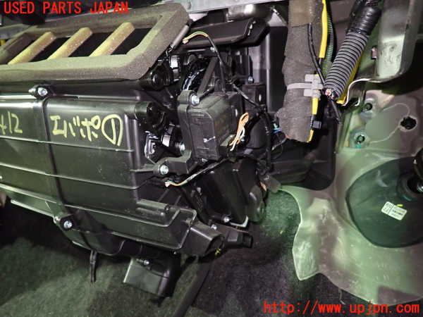 1UPJ-9234126081]シボレー・キャプティバ(型式不明)エバポレーター1 中古_2