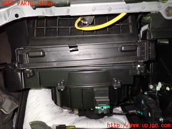 1UPJ-9234126081]シボレー・キャプティバ(型式不明)エバポレーター1 中古_3