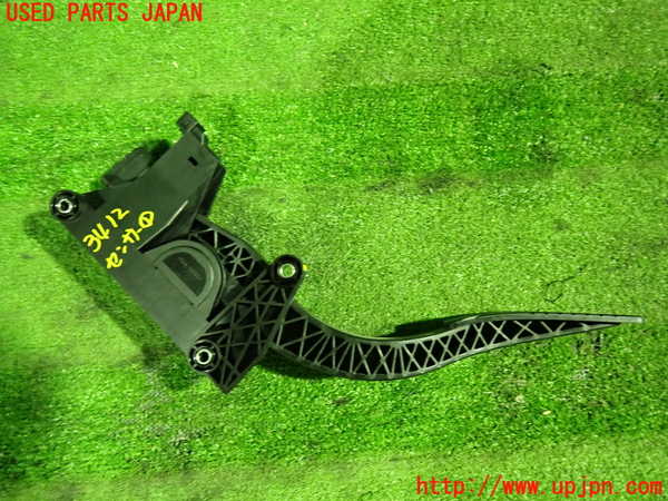 1UPJ-9234126381]シボレー・キャプティバ(型式不明)センサー1 中古_2