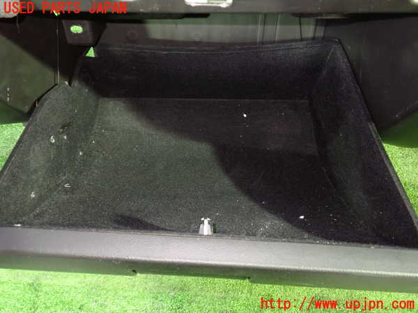 1UPJ-9234127516]シボレー・キャプティバ(型式不明)グローブボックス1 中古_2