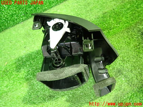 1UPJ-9234127526]シボレー・キャプティバ(型式不明)エアコン吹き出し口1 中古_2