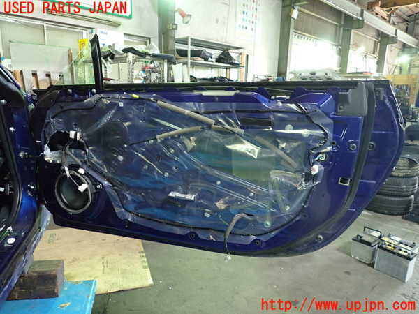 1UPJ-9234131230]GR86(BRZ)(ZN8)右前ドア ジャンク_4