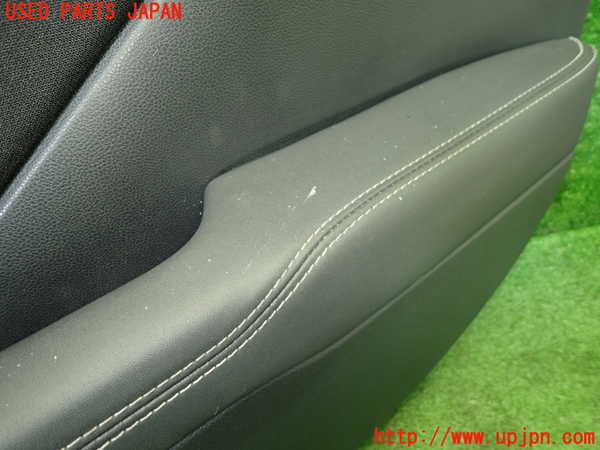 1UPJ-9234131234]GR86(BRZ)(ZN8)右前ドア内張り 中古_3