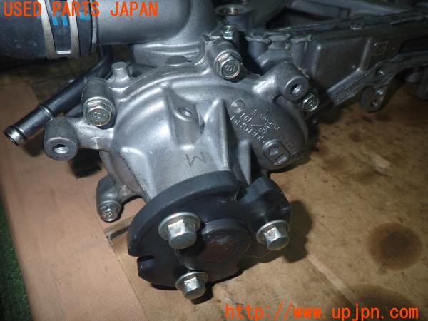 3UPJ=9234140125]GR86(BRZ)RZ(ZN8 C型)純正 オイルパンアッパー ウォーターポンプ付き 中古_4