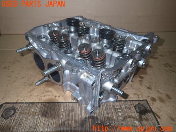 3UPJ=9234140130]GR86(BRZ)RZ(ZN8 C型)純正 シリンダーヘッド右 運転席側 FA24 中古_3