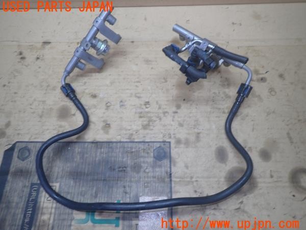 3UPJ=9234140133]GR86(BRZ)RZ(ZN8 C型)純正 デリバリーパイプ インジェクション FA24 中古_4
