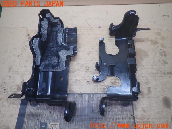 3UPJ=9234140158]GR86(BRZ)RZ(ZN8 C型)純正 インジェクターカバー FA24 中古_3