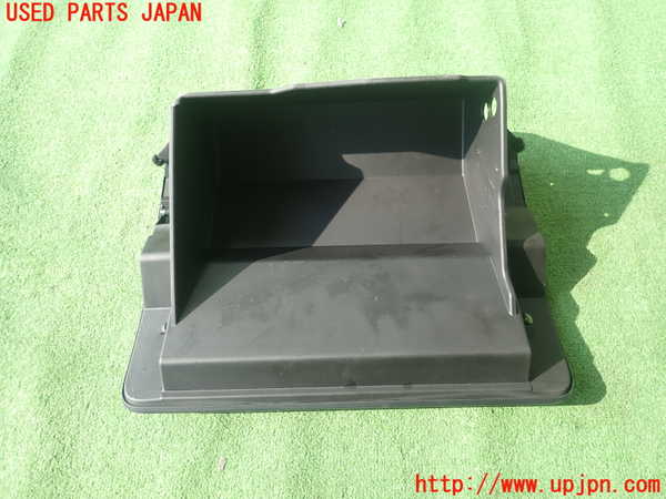1UPJ-9234147516]GR86(BRZ)(ZN8)グローブボックス1 中古_2