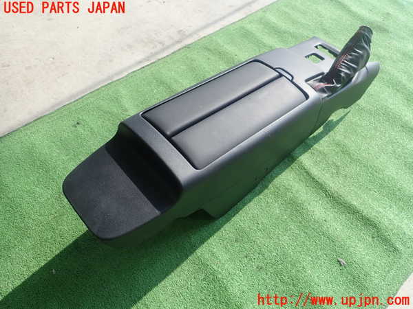 1UPJ-9234147540]GR86(BRZ)(ZN8)センターコンソール 中古_2