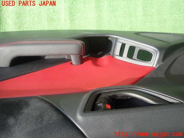 1UPJ-9234141234]GR86(BRZ)(ZN8)右ドア内張り 中古_2
