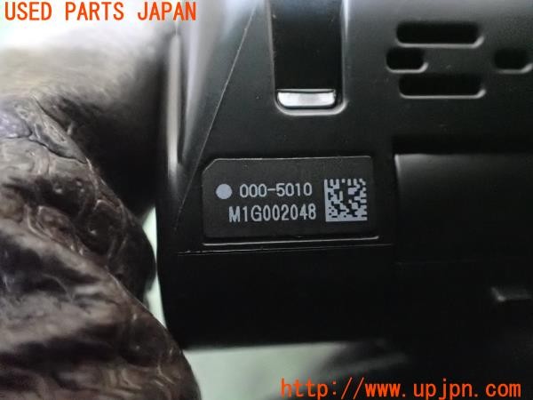 3UPJ=9234150579]ベンツ CLA180(117342 C117)純正 000-5010 000-5020 ドライブレコーダー 中古_4