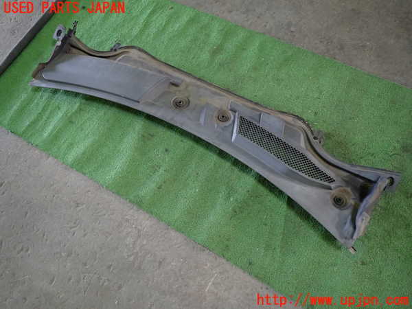 1UPJ-9234151190]ベンツ CLA180 C117(117342)カウルトップ 中古_2