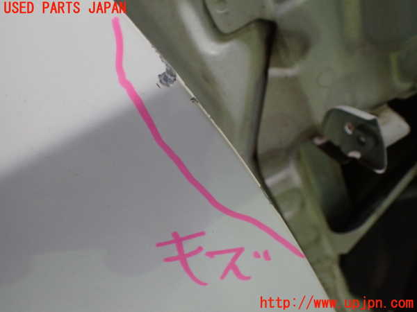 1UPJ-9234151230]ベンツ CLA180 C117(117342)右前ドア 中古_2