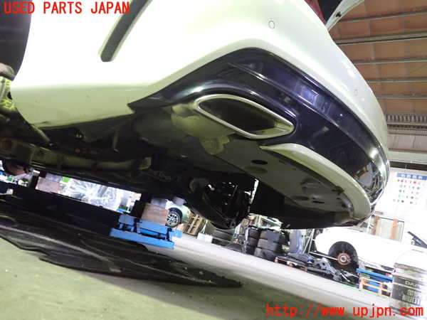 1UPJ-9234151610]ベンツ CLA180 C117(117342)リアバンパー 中古_4