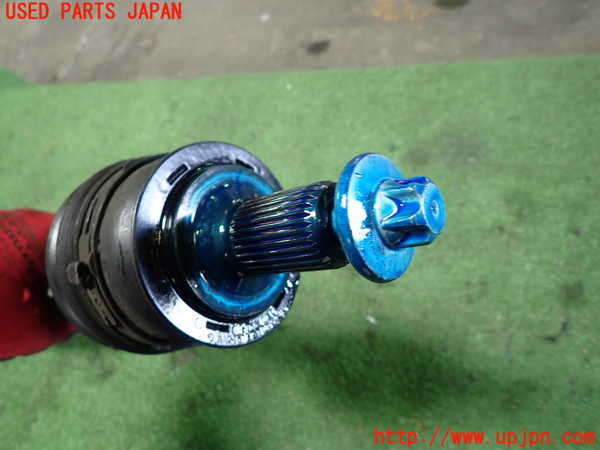 1UPJ-9234154015]ベンツ CLA180 C117(117342)左フロントドライブシャフト 中古_4
