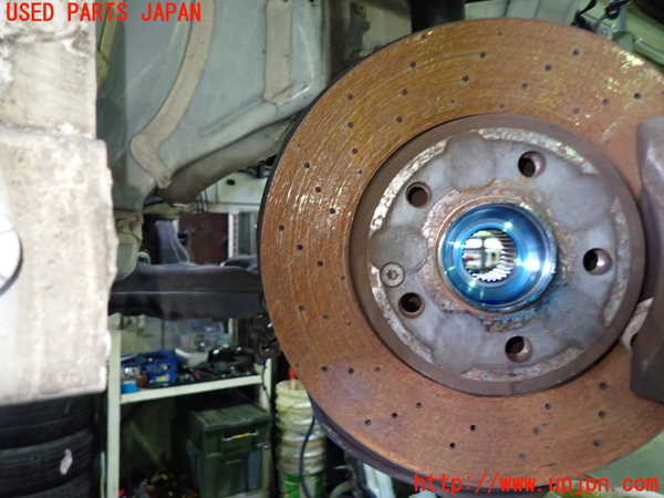 1UPJ-9234154290]ベンツ CLA180 C117(117342)右フロントナックルハブ 中古_3