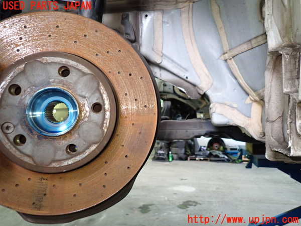 1UPJ-9234154295]ベンツ CLA180 C117(117342)左フロントナックルハブ 中古_3