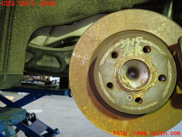 1UPJ-9234154305]ベンツ CLA180 C117(117342)左リアナックルハブ 中古_3