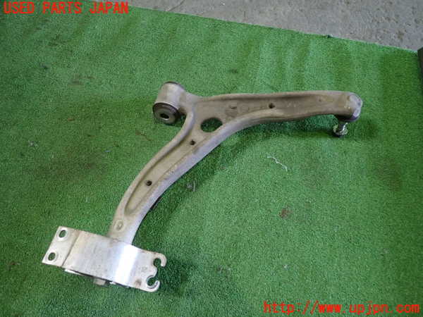 1UPJ-9234155186]ベンツ CLA180 C117(117342)左フロントロアアーム1 中古_3