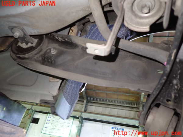 1UPJ-9234155325]ベンツ CLA180 C117(117342)右リアテンションロッド 中古_2