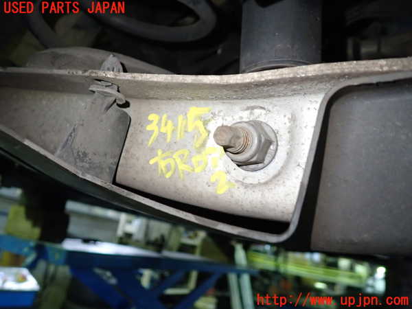 1UPJ-9234155205]ベンツ CLA180 C117(117342)右リアロアアーム2 中古_2