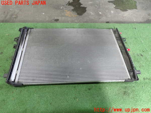 1UPJ-9234156031]ベンツ CLA180 C117(117342)エアコンコンデンサー1 中古_4