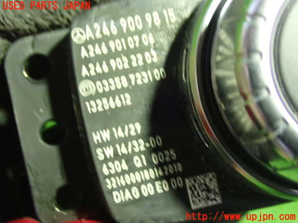 1UPJ-9234156306]ベンツ CLA180 C117(117342)スイッチ1 中古_2