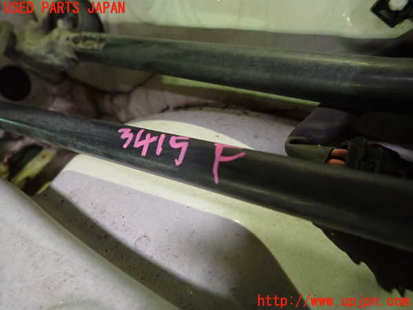 1UPJ-9234156770]ベンツ CLA180 C117(117342)フロントワイパーモーター 中古_2