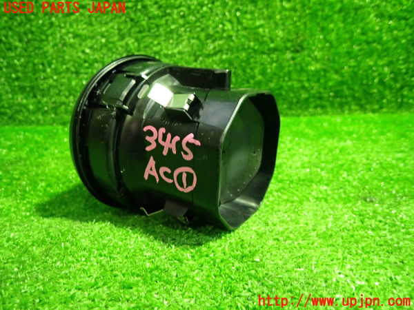 1UPJ-9234157526]ベンツ CLA180 C117(117342)エアコン吹き出し口1 中古_3