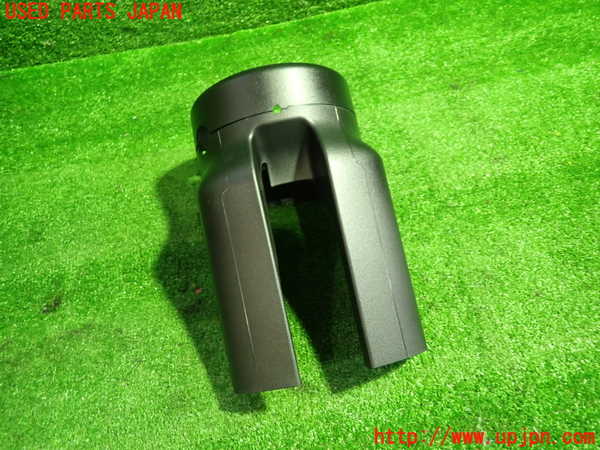 1UPJ-9234157905]ベンツ CLA180 C117(117342)コラムカバー 中古_3