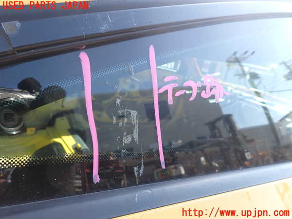 1UPJ-9234161380]アウディ・TT クーペ(FVCHH)右クォーターガラス 中古_2