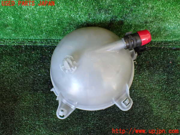 1UPJ-9234162410]アウディ・TT クーペ(FVCHH)ラジエータータンク 中古_2