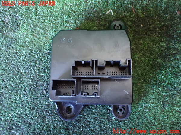 1UPJ-9234166146]アウディ・TT クーペ(FVCHH)コンピューター1 中古_3