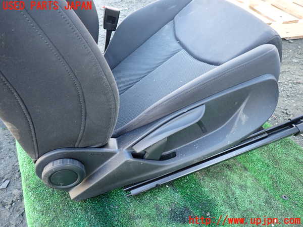 1UPJ-9234167035]アウディ・TT クーペ(FVCHH)運転席シート 中古_4