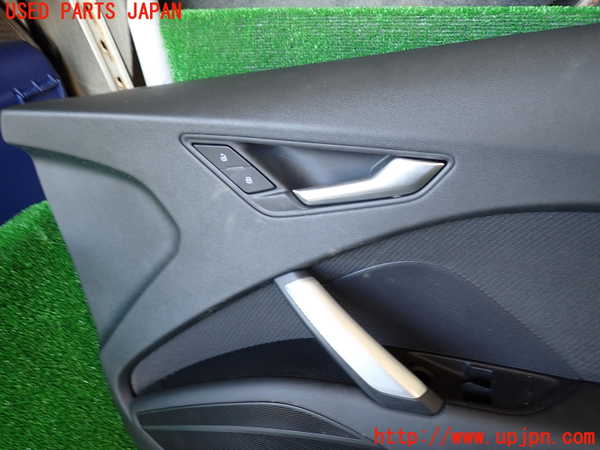 1UPJ-9234161234]アウディ・TT クーペ(FVCHH)右ドア内張り 中古_2