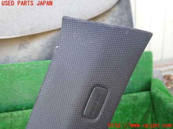 1UPJ-9234167655]アウディ・TT クーペ(FVCHH)右フロントピラートリム 中古_2