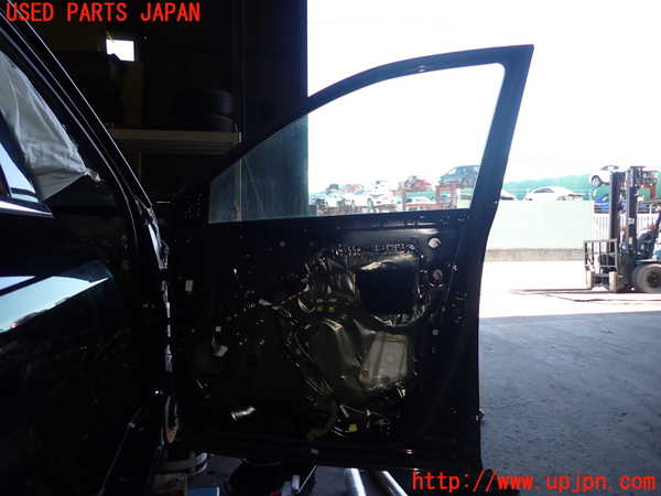 1UPJ-9234171230]ハリアー(ZSU60W)右前ドア 中古_5