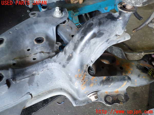 1UPJ-9234175285]ハリアー(ZSU60W)フロントメンバー 中古_2