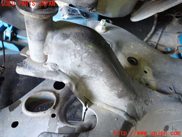 1UPJ-9234175285]ハリアー(ZSU60W)フロントメンバー 中古_3