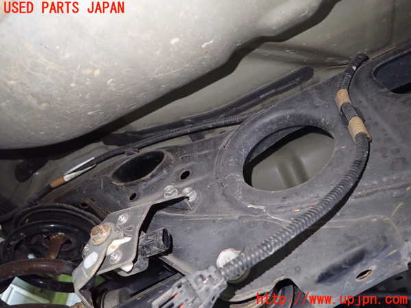 1UPJ-9234175295]ハリアー(ZSU60W)リアメンバー 中古_4