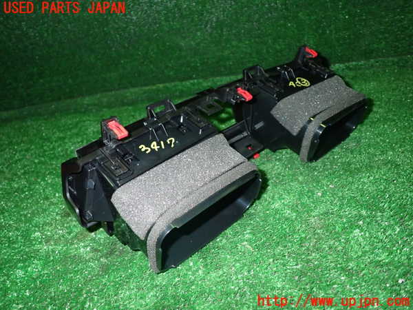 1UPJ-9234177528]ハリアー(ZSU60W)エアコン吹き出し口3 中古_3