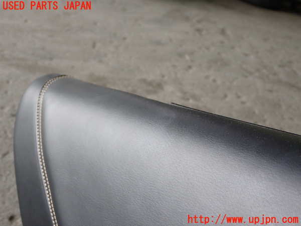 1UPJ-9234171324]ハリアー(ZSU60W)左後ドア内張り 中古_4