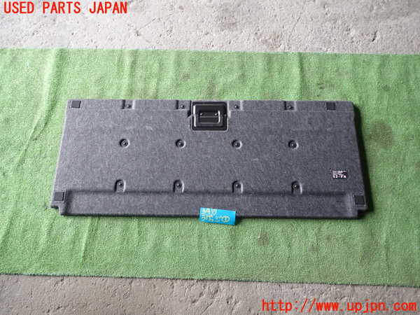 1UPJ-9234177771]ハリアー(ZSU60W)ラゲッジトレイ1 中古_2