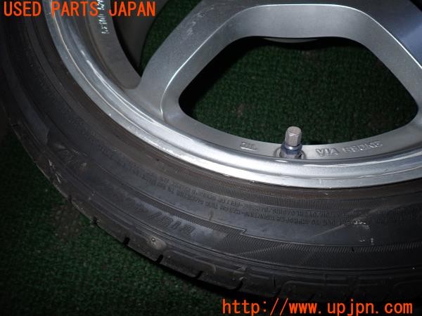 3UPJ=9234180905]アルテッツァ RS200(SXE10)前期 RAYS レイズ gramLIGHTS 57F ホイール 17×7.5JJ +40 PCD114.3 5穴 4本 タイヤ付 難有 中古_4