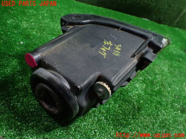 1UPJ-9234181182]アルテッツァ(SXE10)左フォグ 中古_3