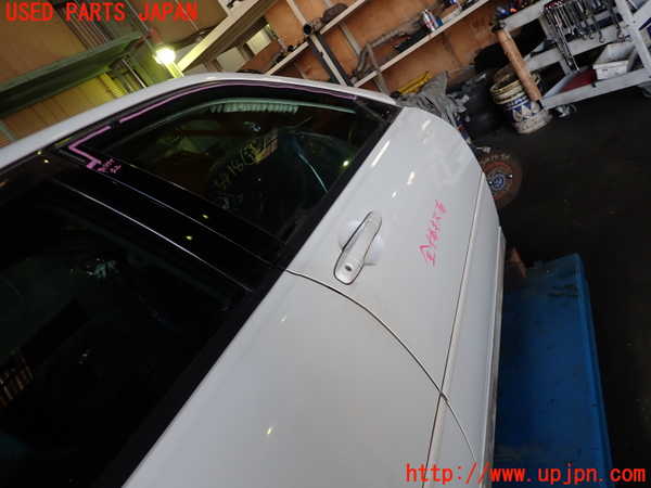 1UPJ-9234181230]アルテッツァ(SXE10)右前ドア 中古_2