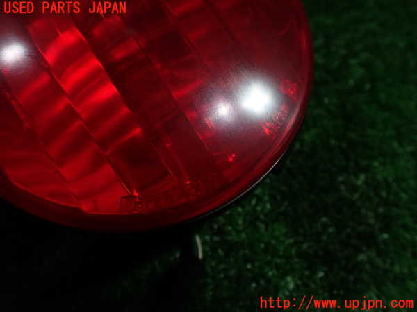 1UPJ-9234181550]アルテッツァ(SXE10)右リアフィニッシャー 中古_2