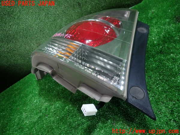 1UPJ-9234181536]アルテッツァ(SXE10)左テールランプ 中古_3